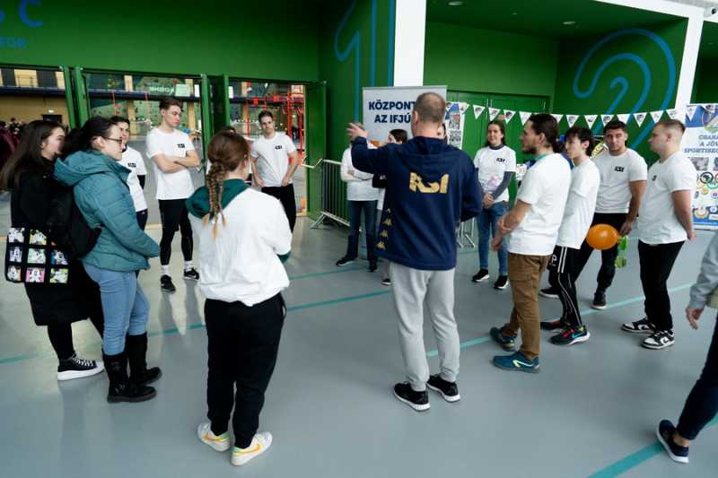 240113_ksicsaladinap_0006.jpg