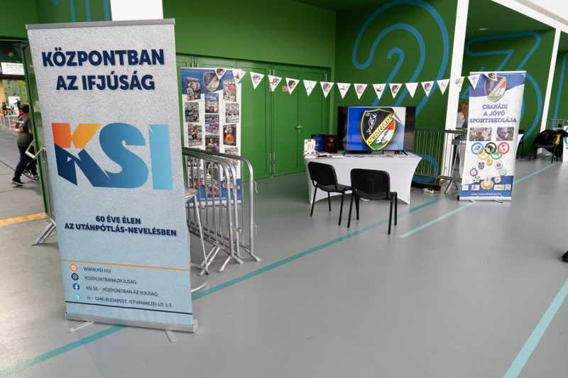 240113_ksicsaladinap_0007.jpg